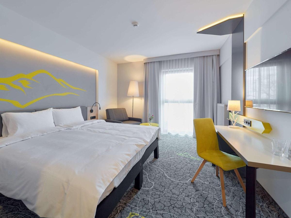 Ibis Styles Nowy Targ Exterior foto