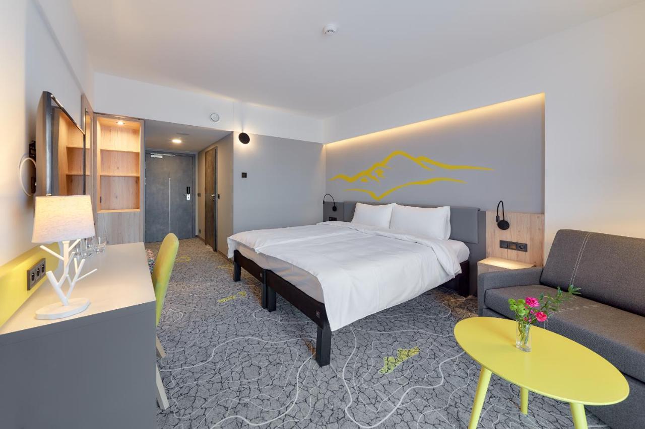 Ibis Styles Nowy Targ Exterior foto