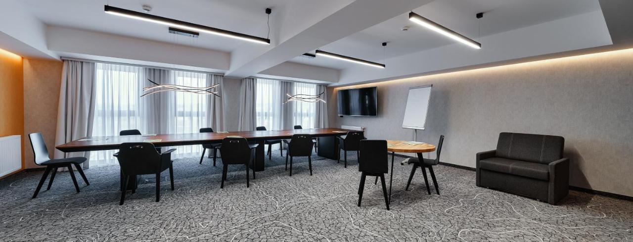 Ibis Styles Nowy Targ Exterior foto