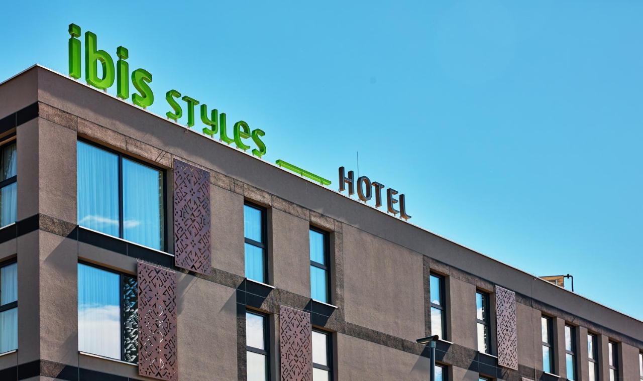 Ibis Styles Nowy Targ Exterior foto